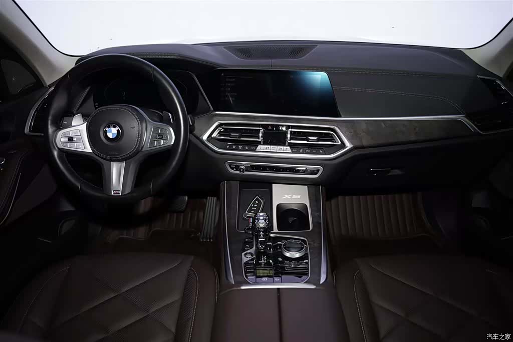 BMW X5, 2023 10