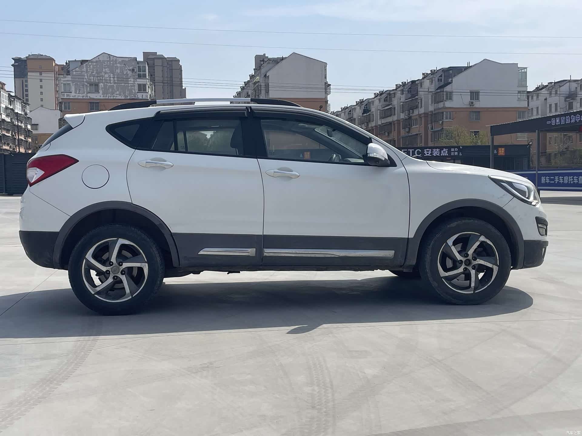 Haima S5, 2016 8