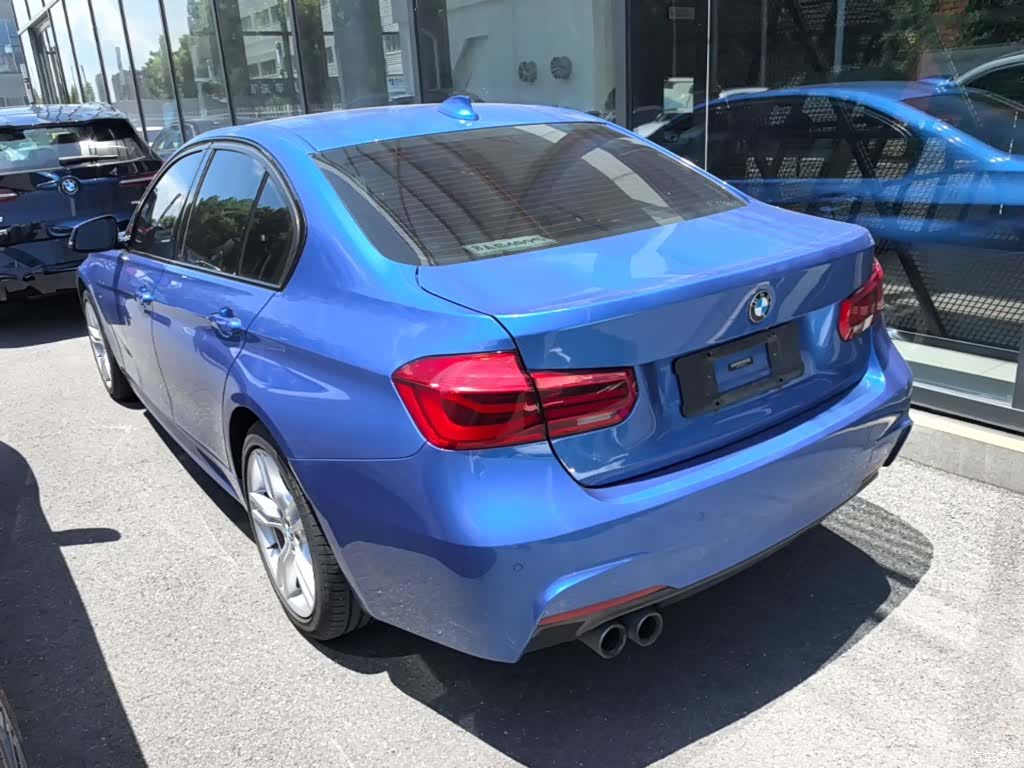 BMW 3 Series, 2018 все фото