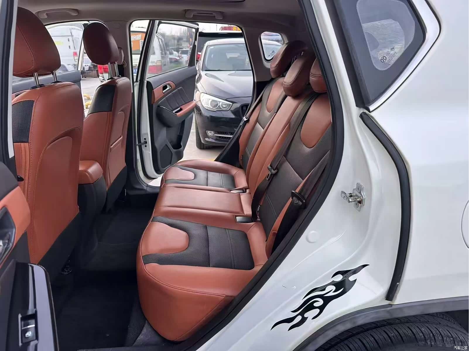 BAIC X35, 2016 6