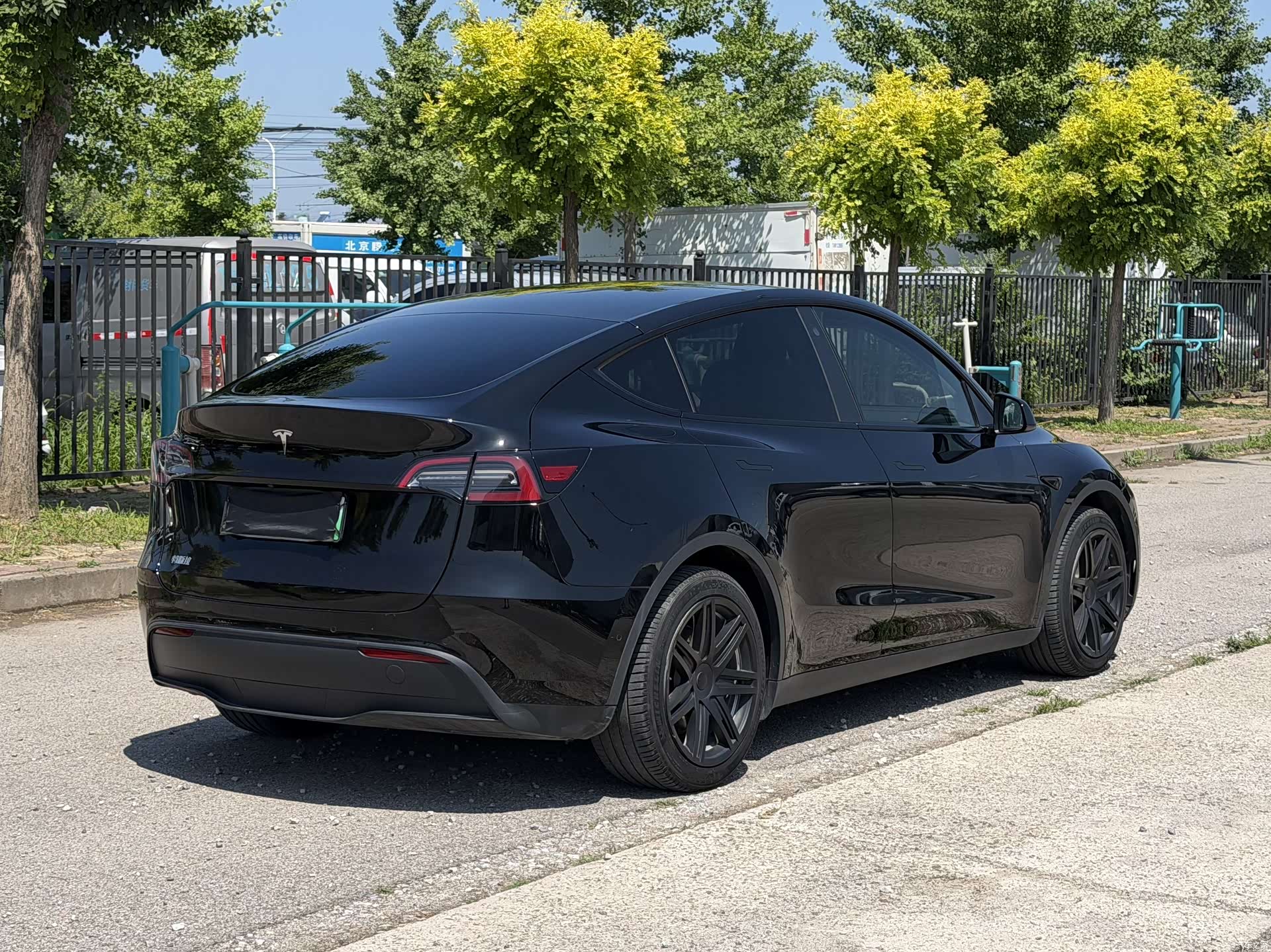 Tesla Model Y, 2022 4