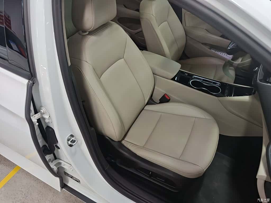 Buick Regal, 2021 25