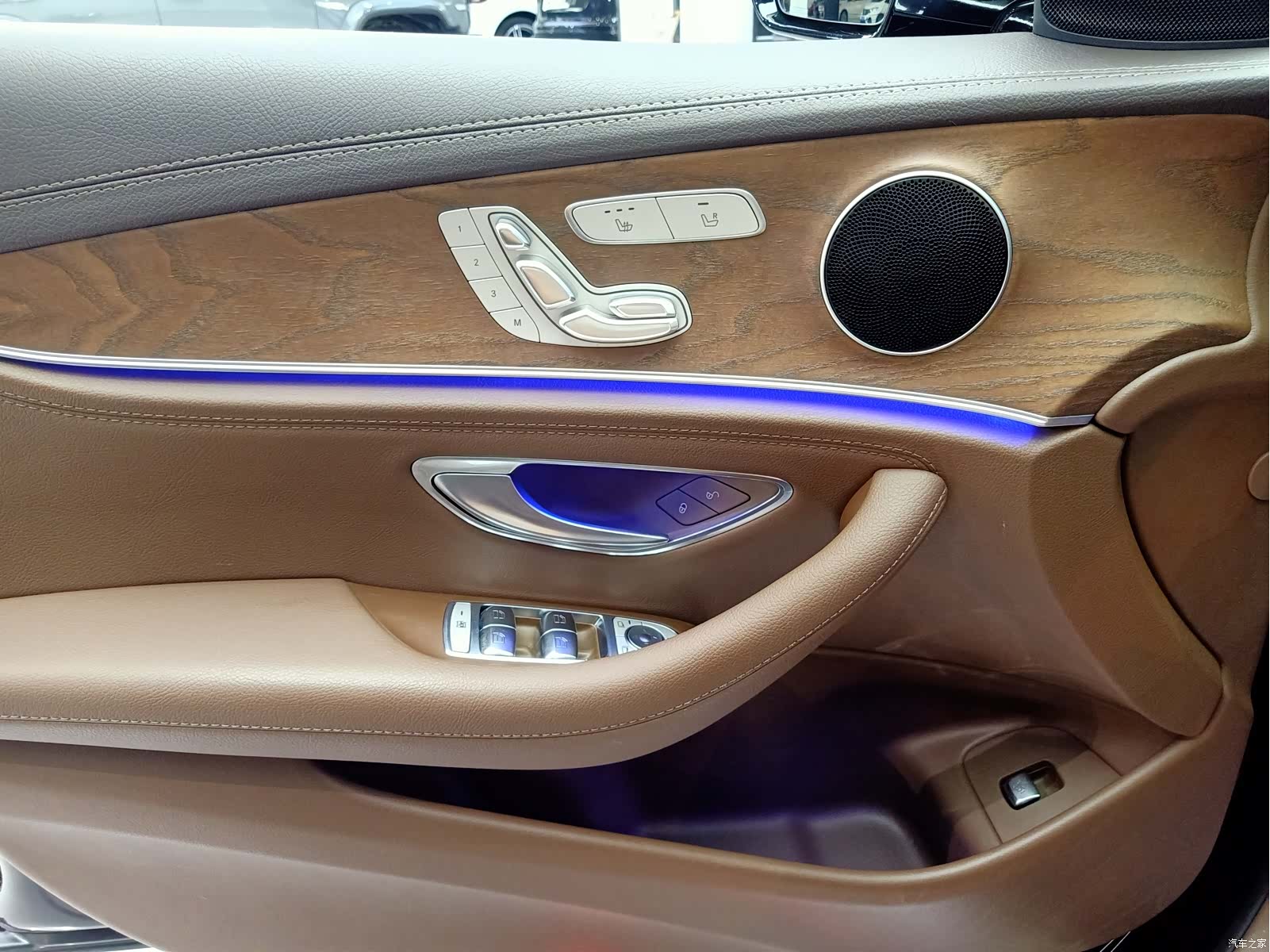 Mercedes-Benz E-Class, 2021 16