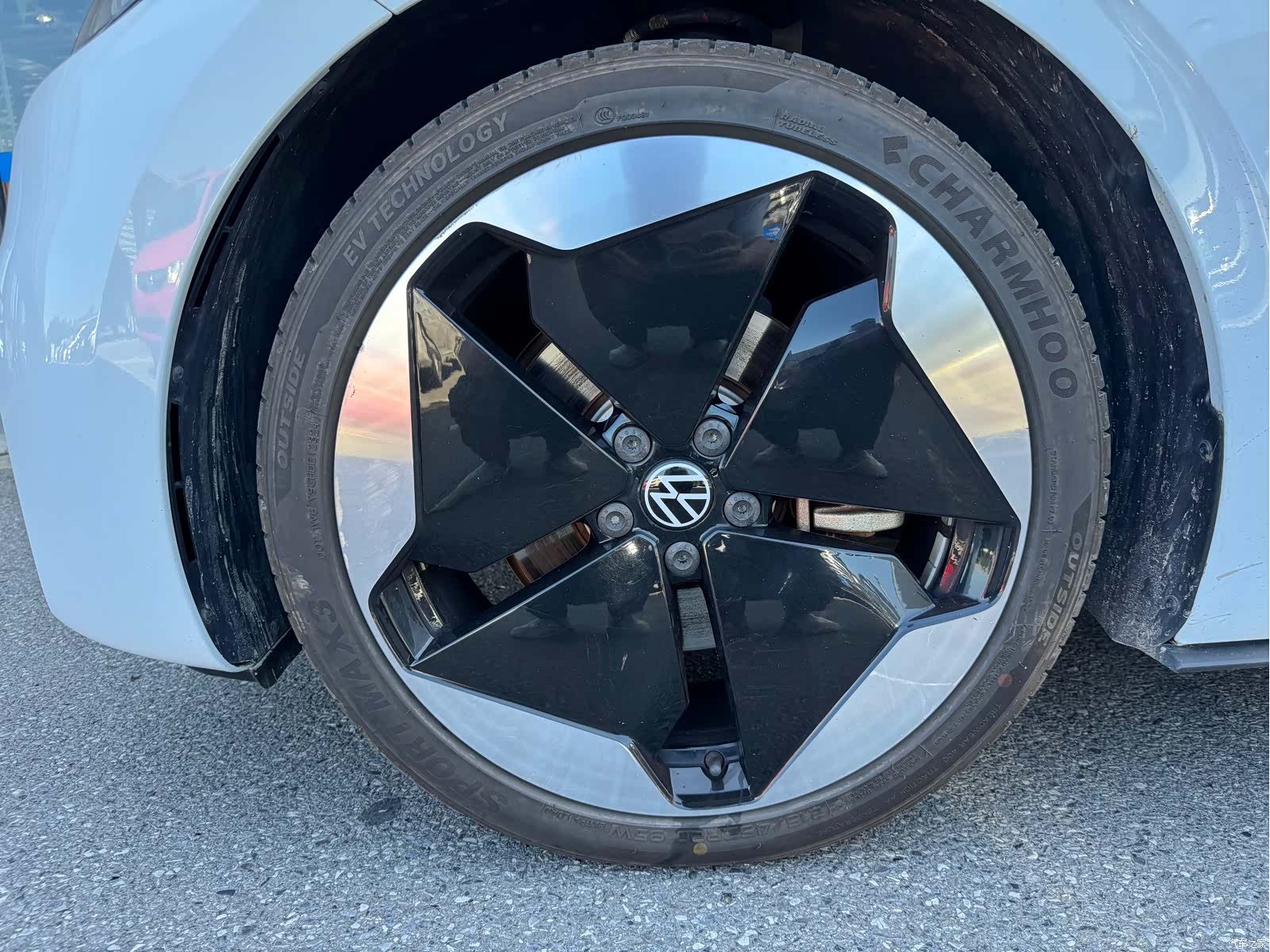 Volkswagen ID.3, 2023 3