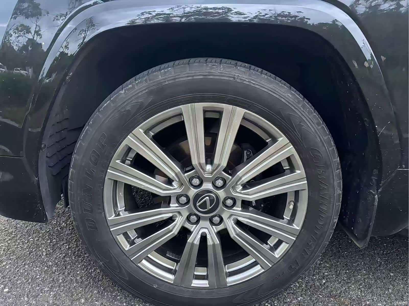 Lexus LX, 2023 16
