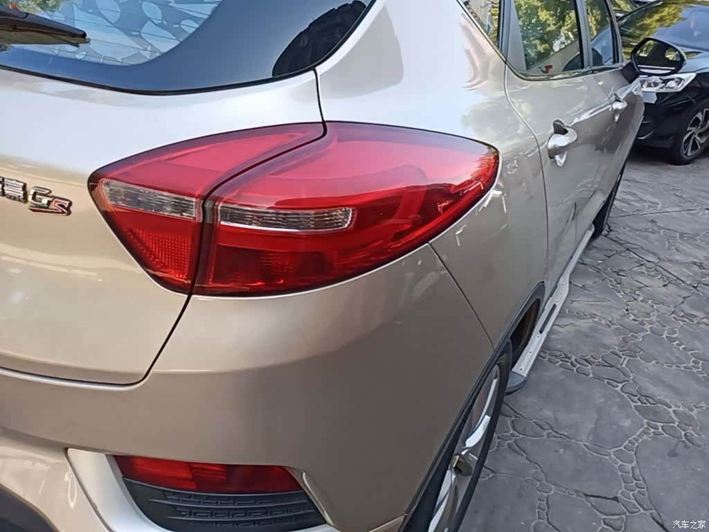 Geely Emgrand, 2017 8
