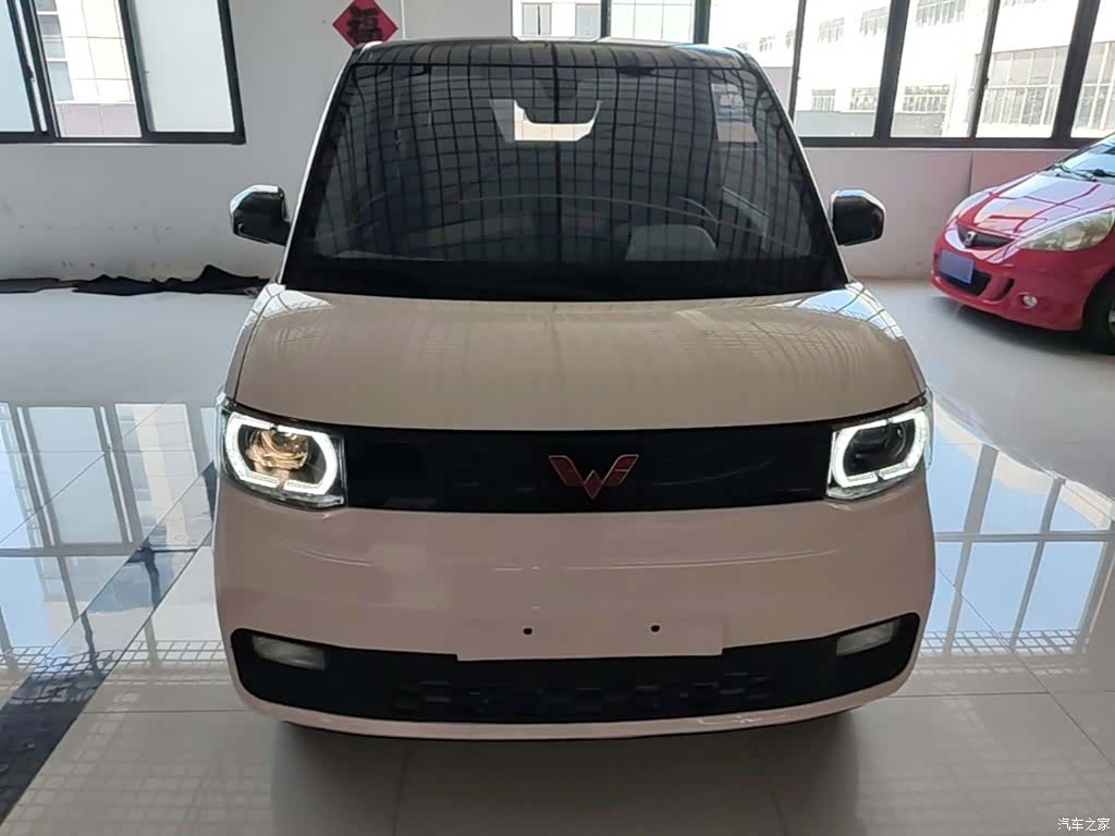 Wuling MINIEV, 2021 3