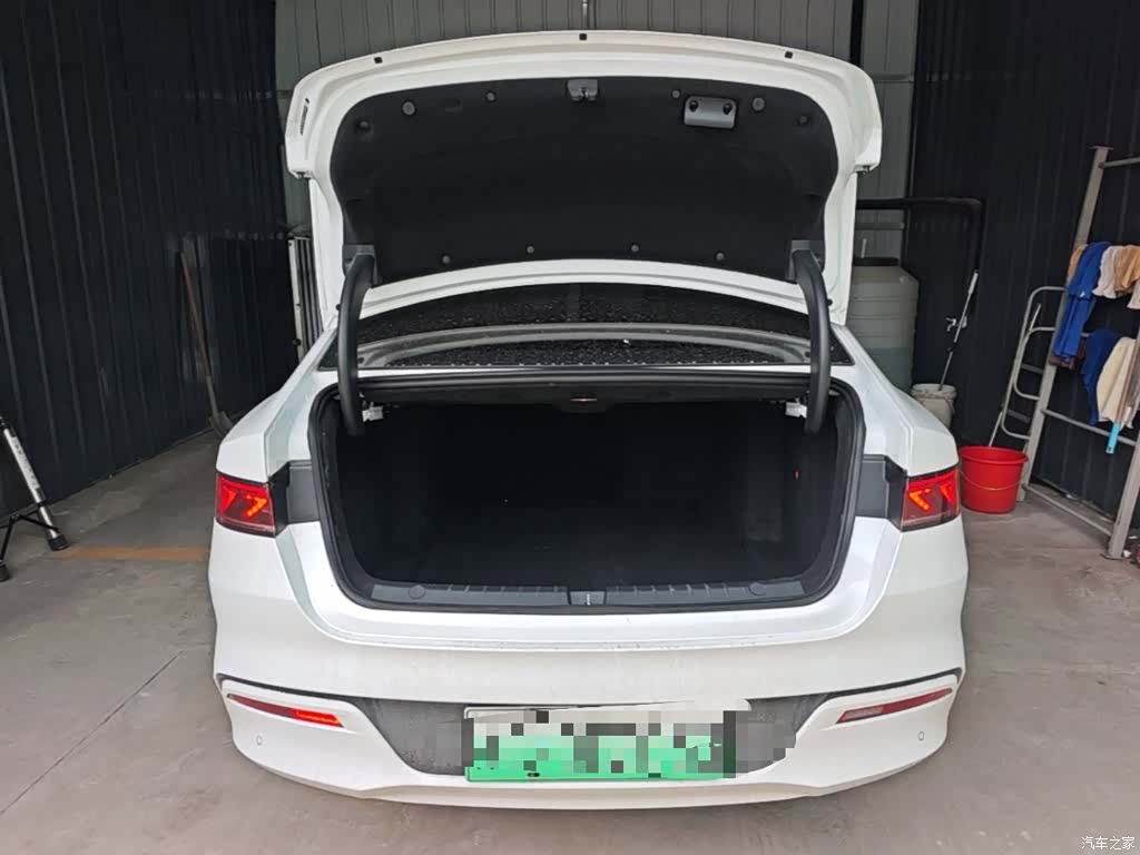 BYD Qin, 2023 19
