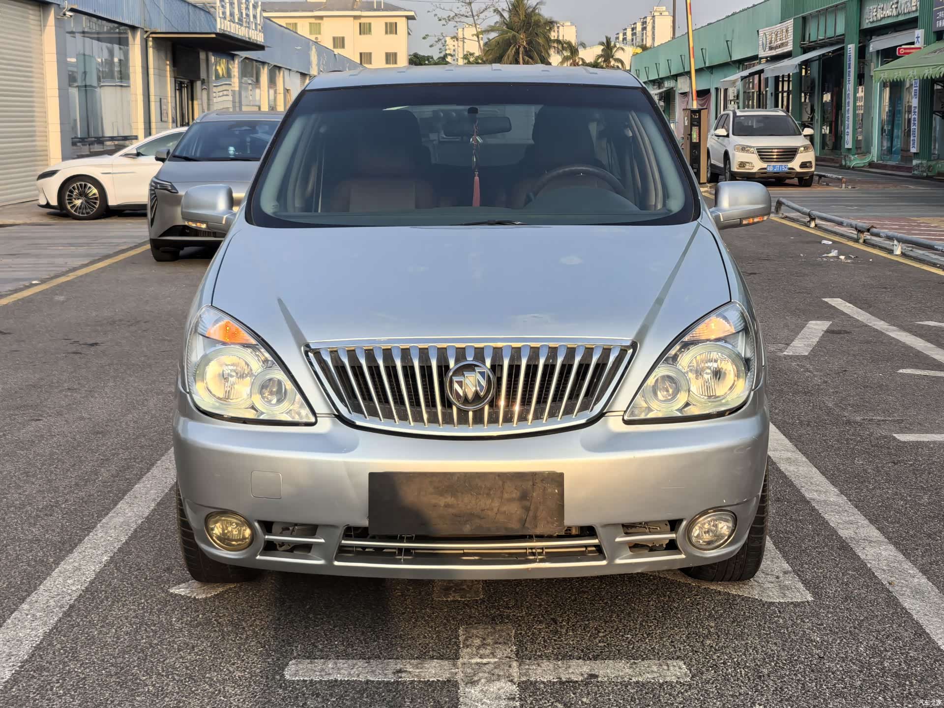 Buick GL8, 2014 2