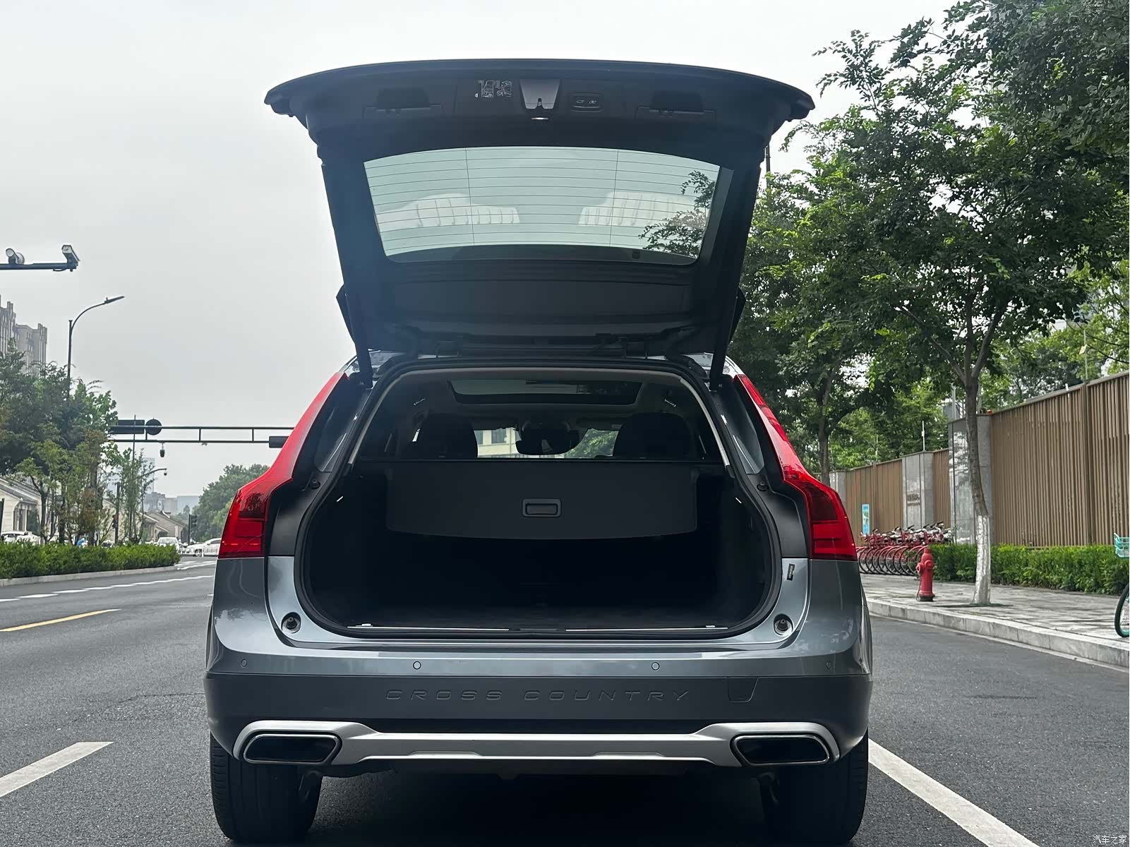 Volvo V90, 2019 22