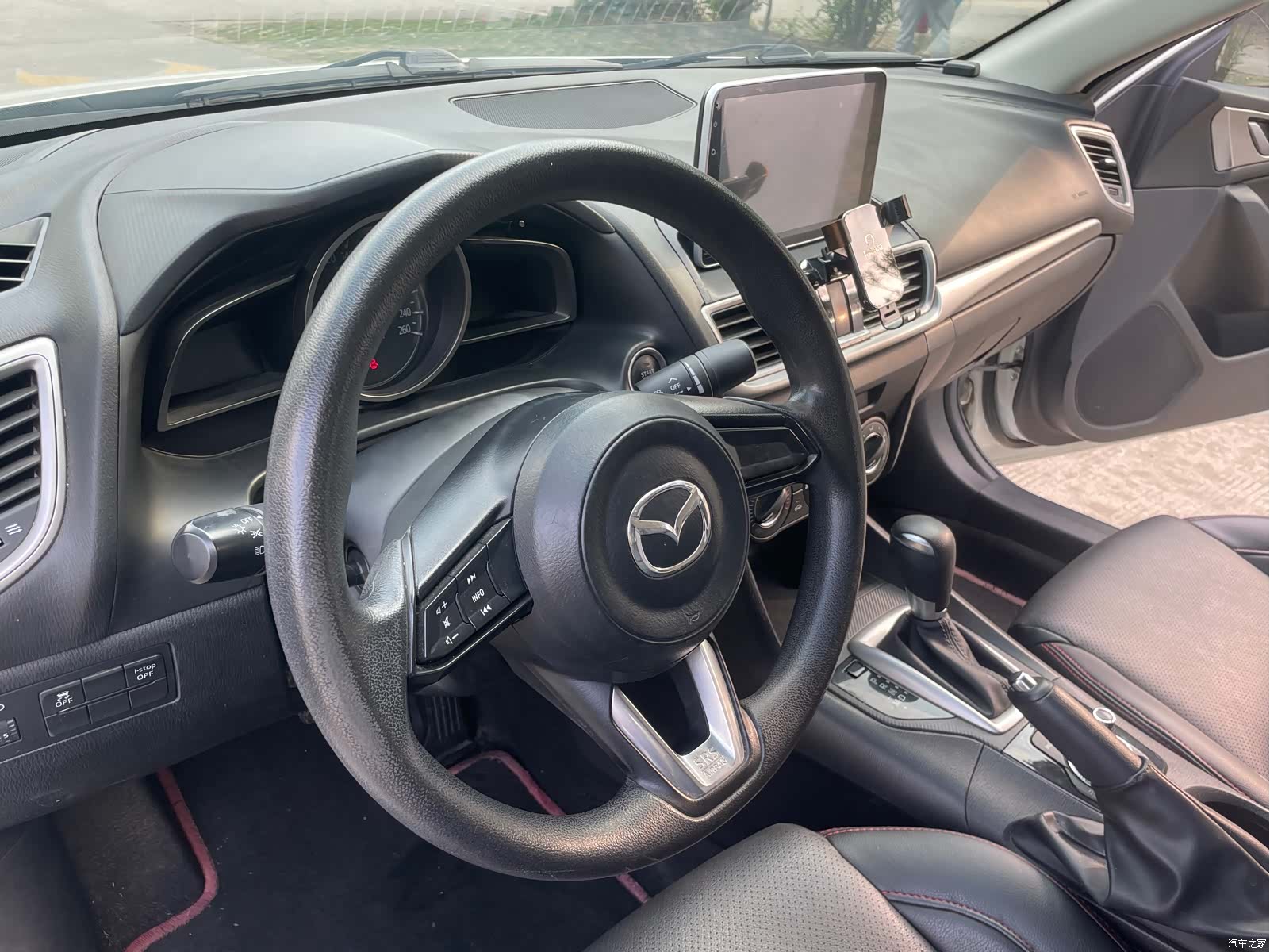 Mazda Mazda3, 2019 10