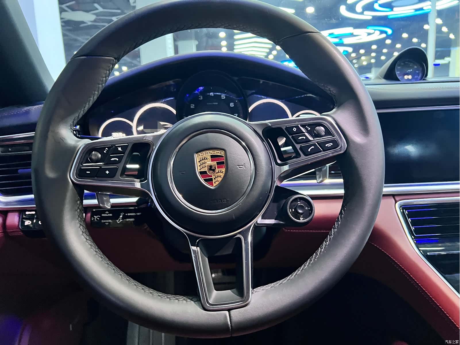 Porsche Panamera, 2017 9