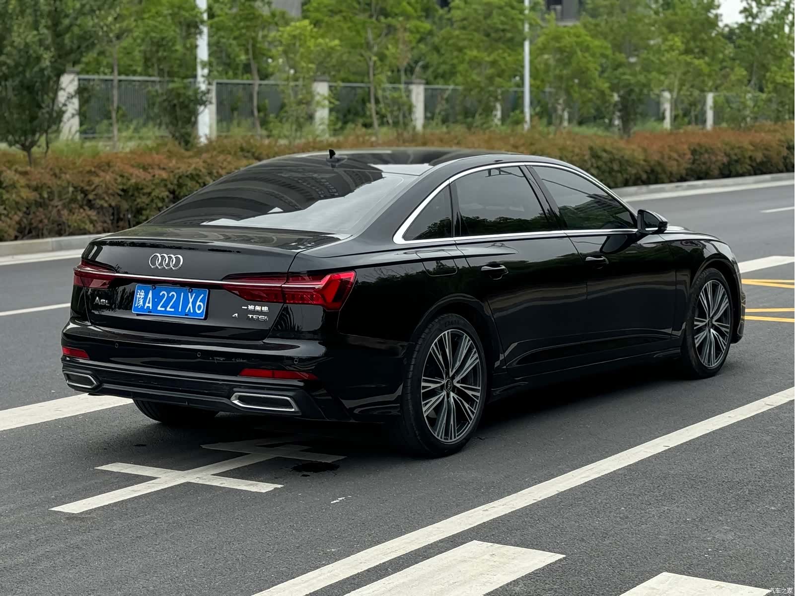 Audi A6L, 2022 11