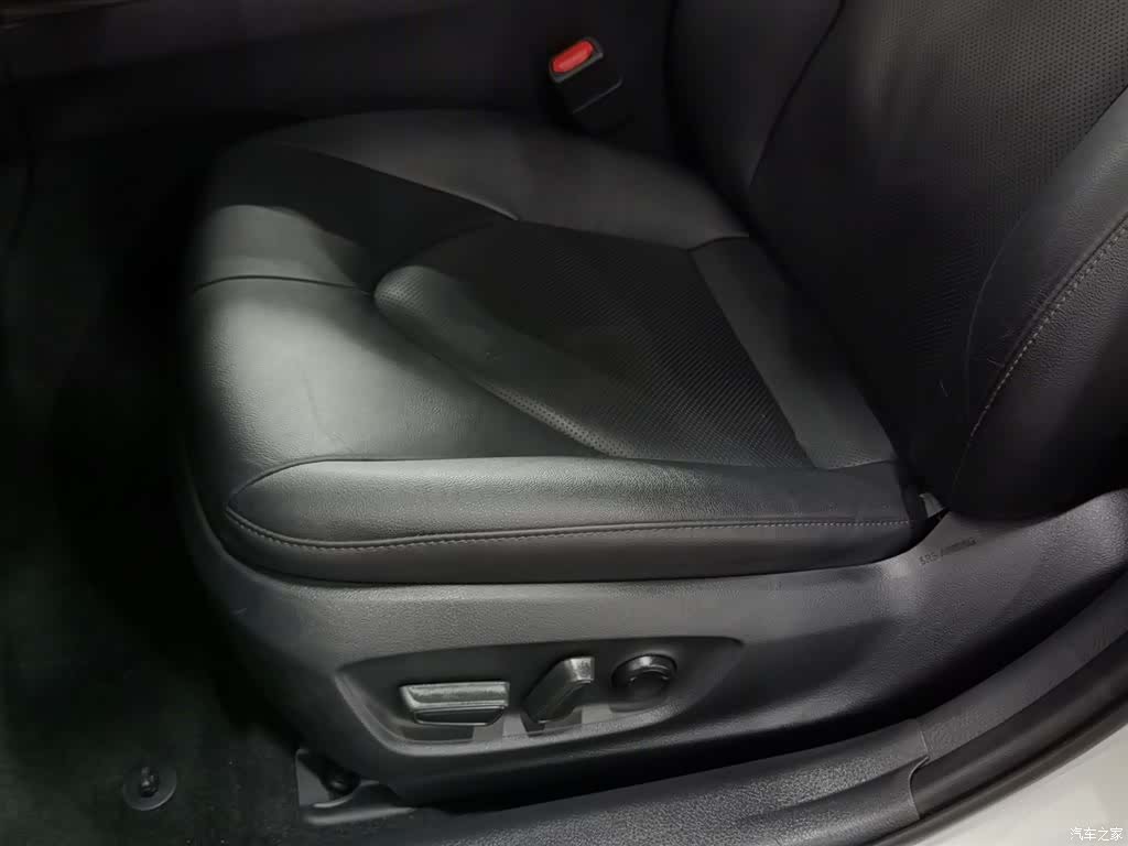 Toyota Camry, 2020 20