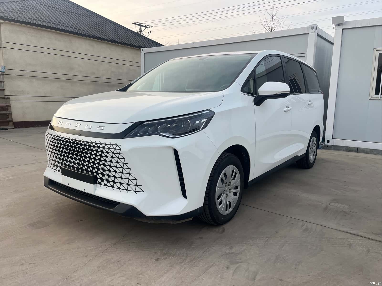 Maxus G50, 2025 1