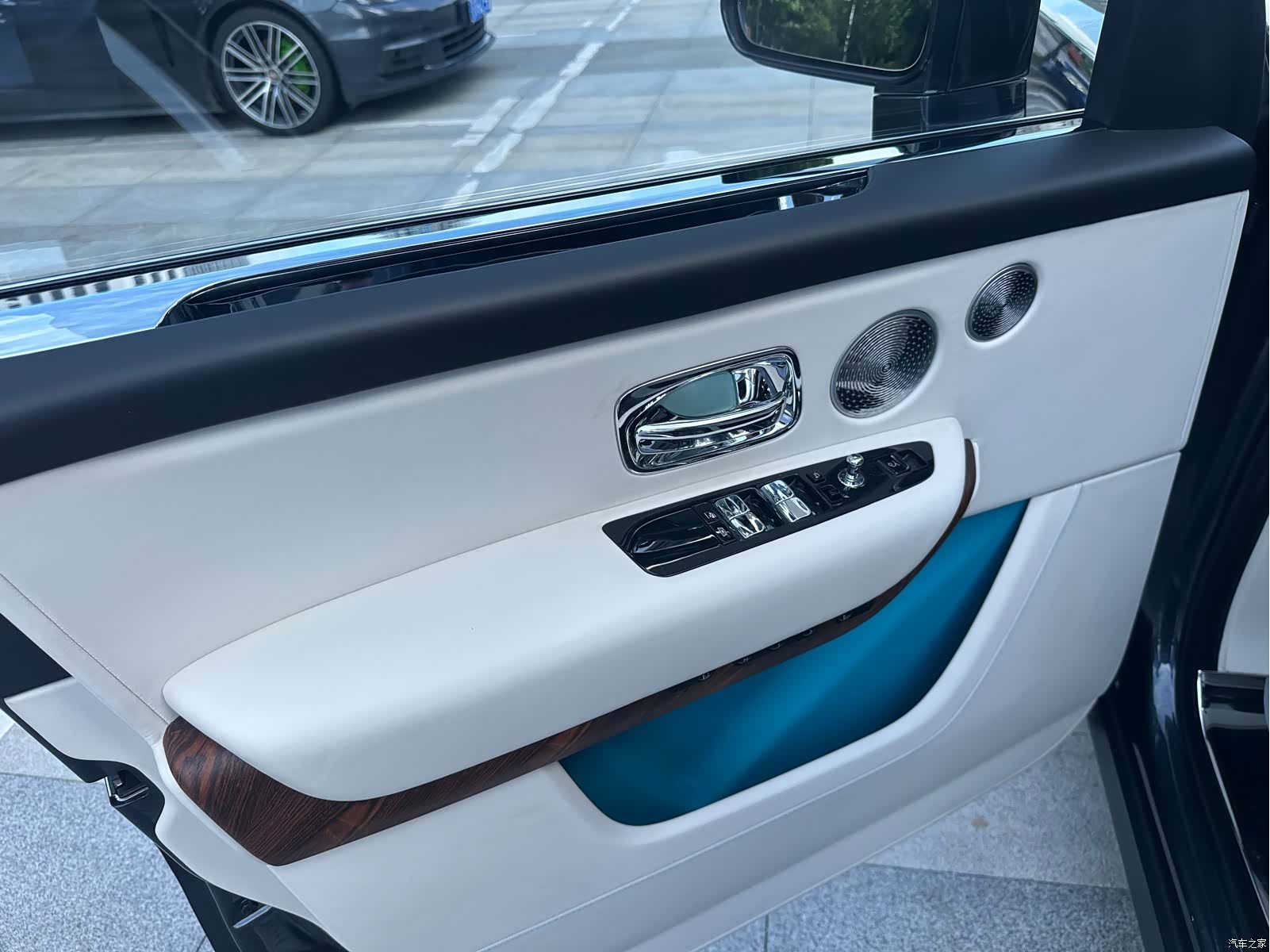 Rolls-Royce Cullinan, 2019 16