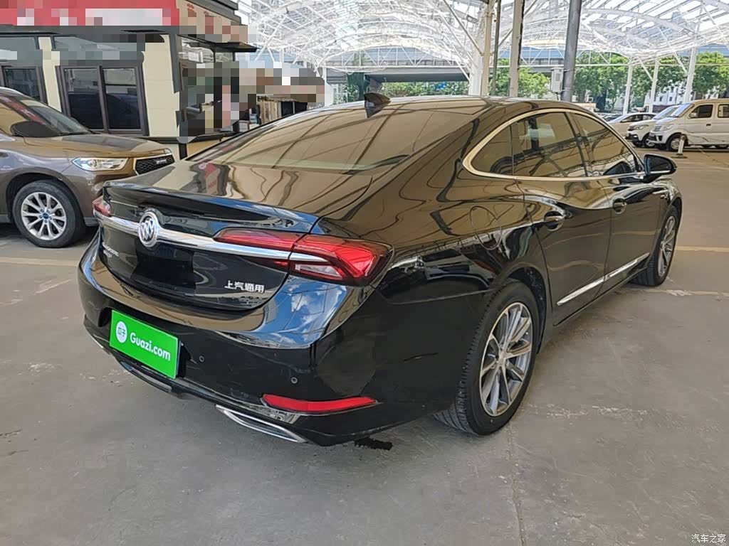 Buick LaCrosse, 2022 все фото