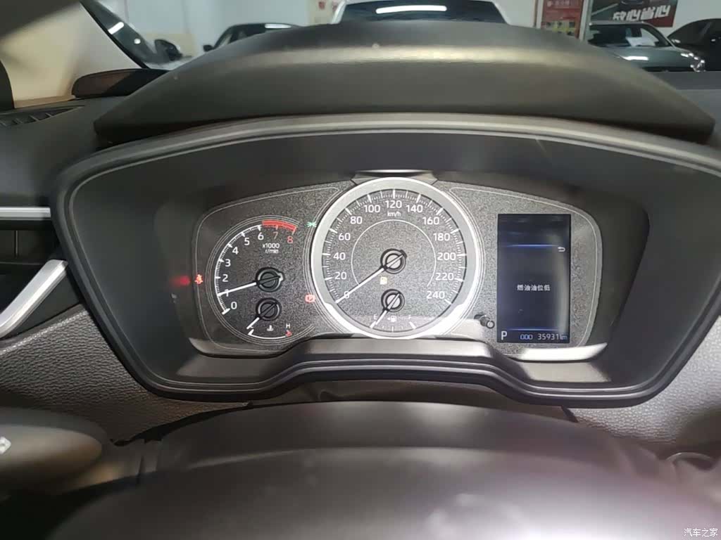 Toyota Corolla, 2024 12