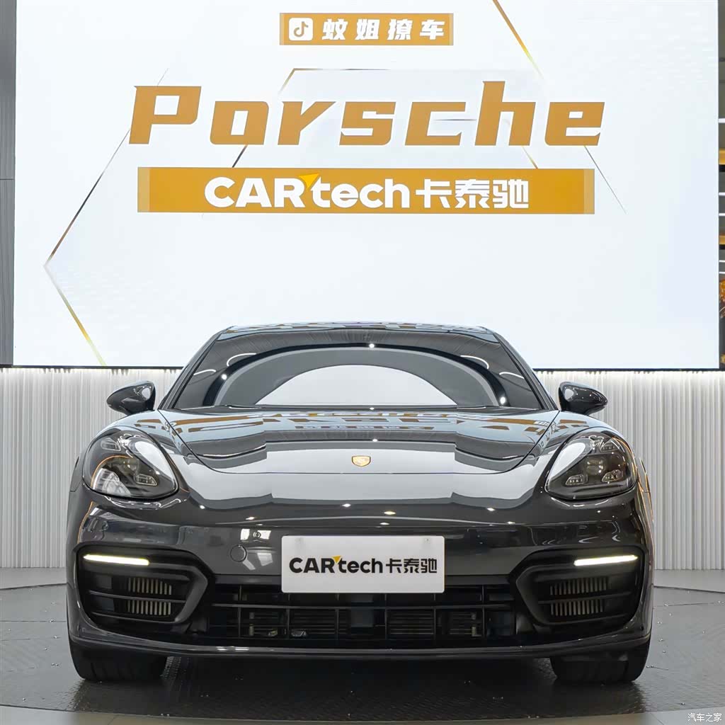Porsche Panamera, 2022 2