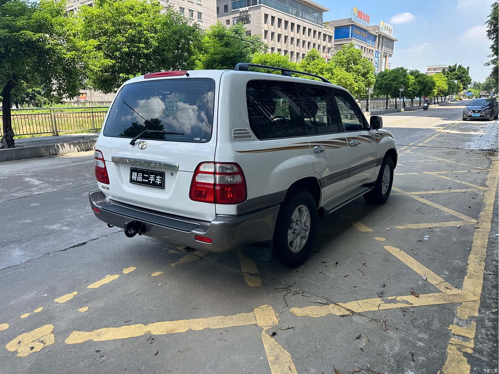 Toyota Land Cruiser, 2004 4