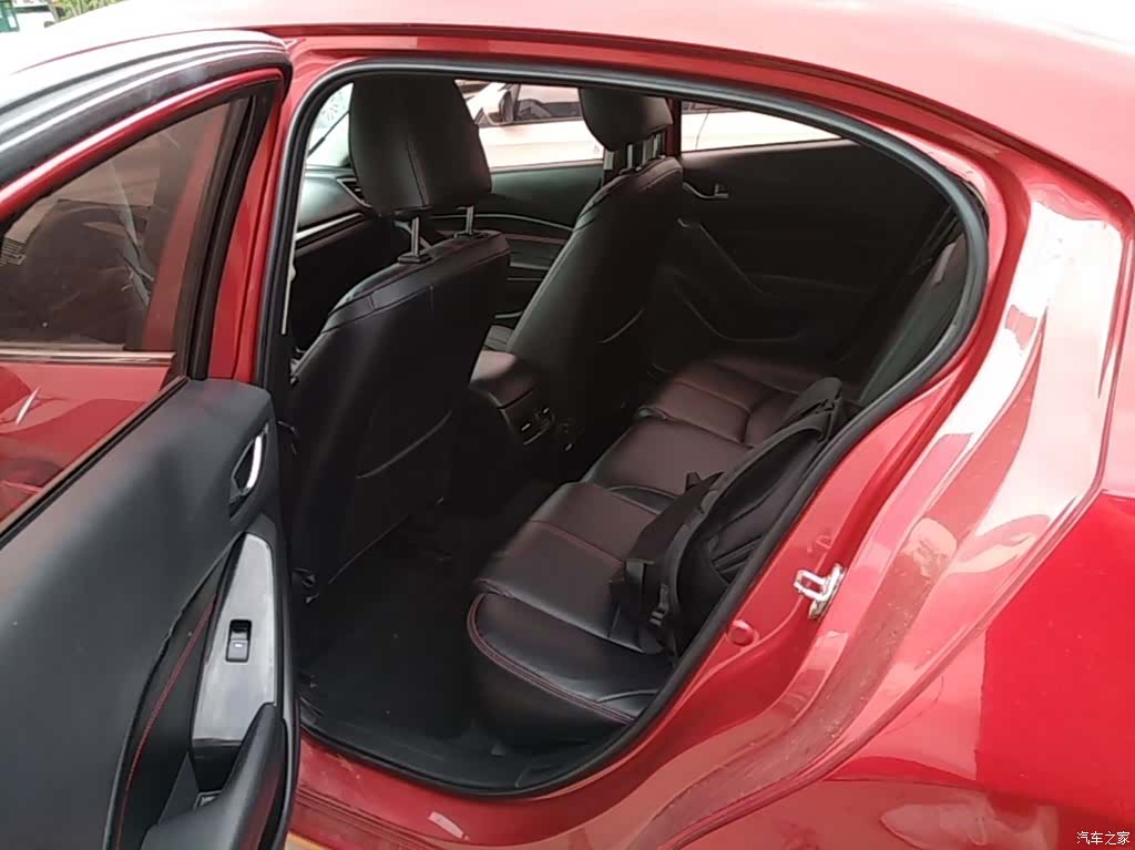 Mazda Mazda3, 2018 17
