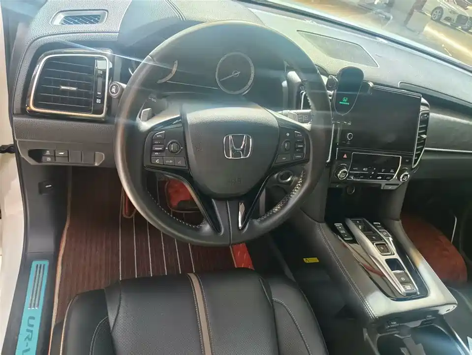 Honda UR-V Honda UR-V