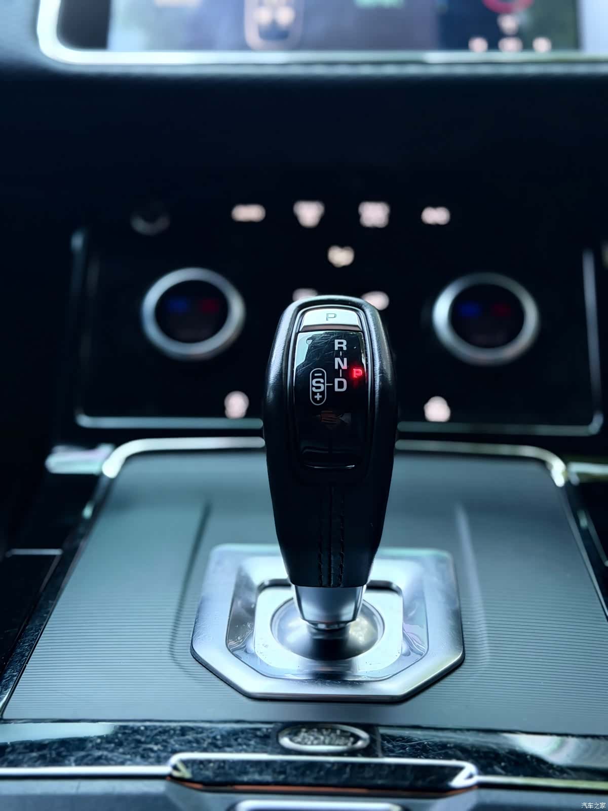Land Rover Range Rover, 2019 13