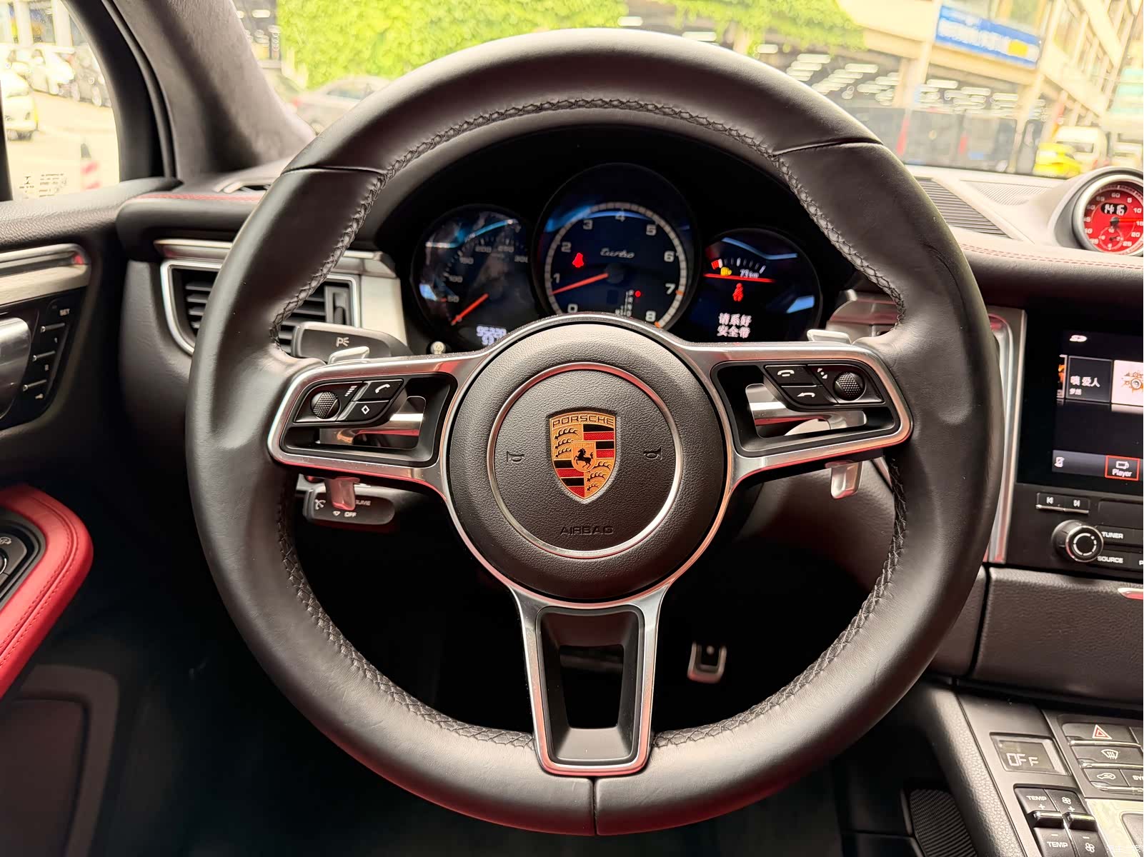 Porsche Macan, 2016 17