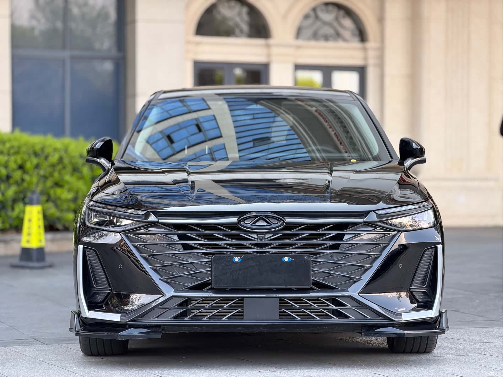 Chery Arrizo 8, 2025 2
