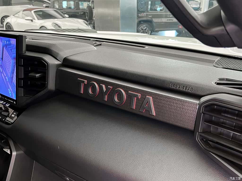 Toyota Sequoia, 2024 13