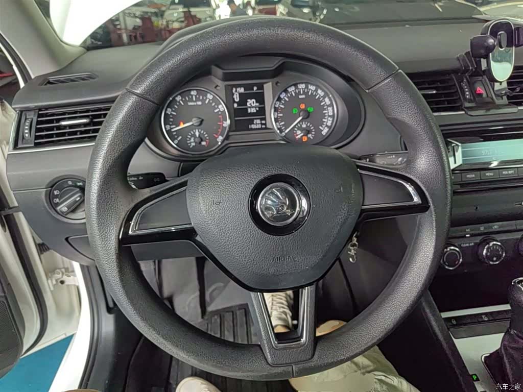 Skoda Octavia, 2016 11