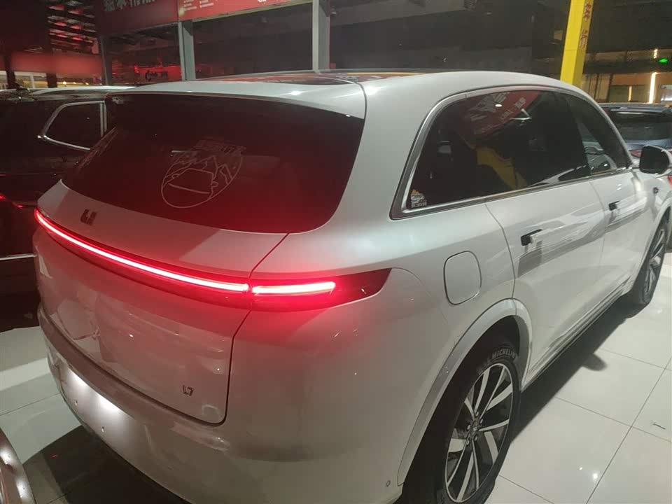 Li Auto Ideal L7
