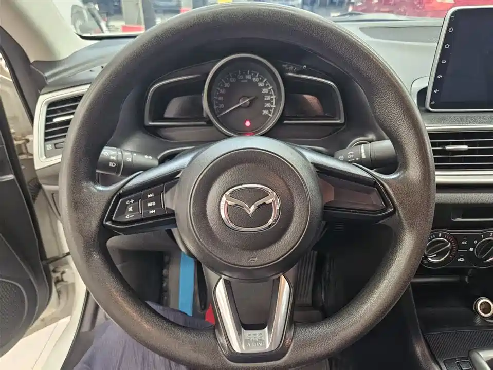 Mazda 3 Angkesaila Mazda 3 Angkesaila