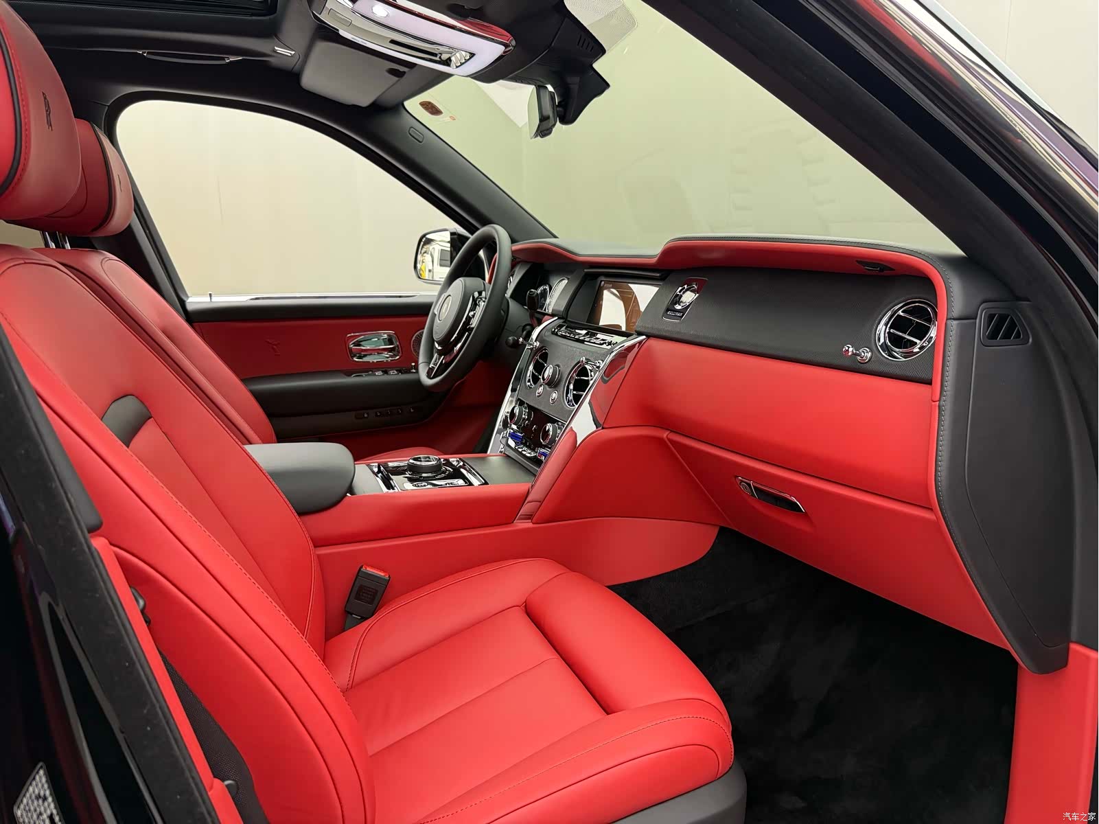 Rolls-Royce Cullinan, 2020 12