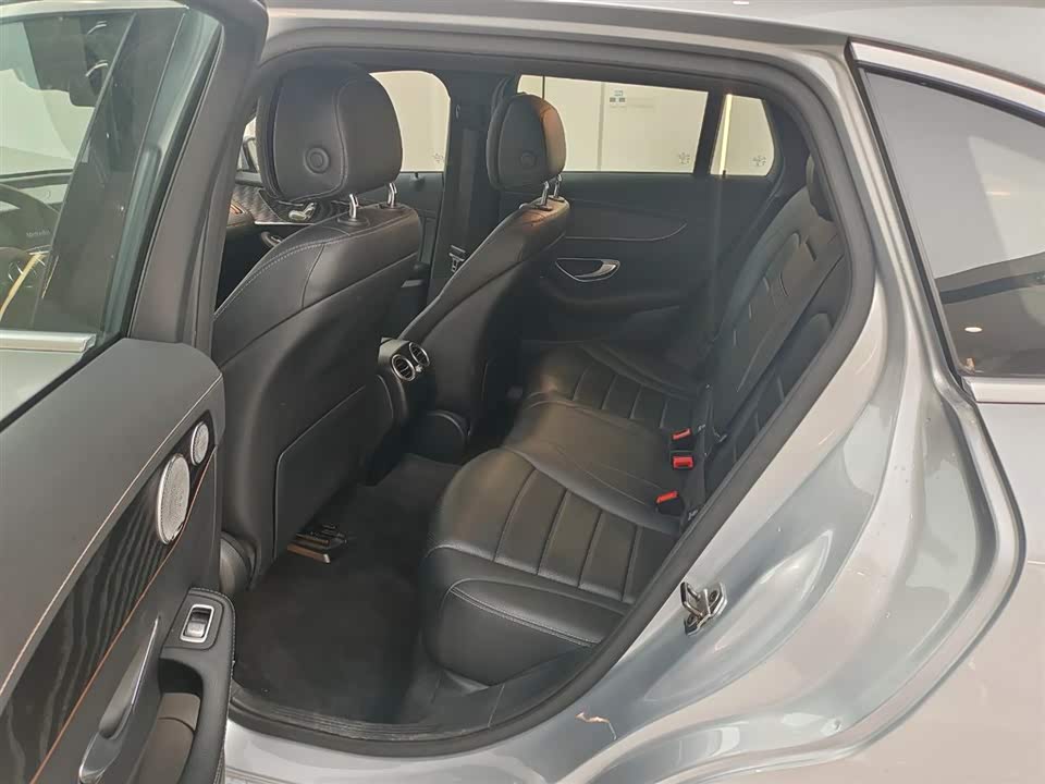 Mercedes-Benz EQC Mercedes-Benz EQC
