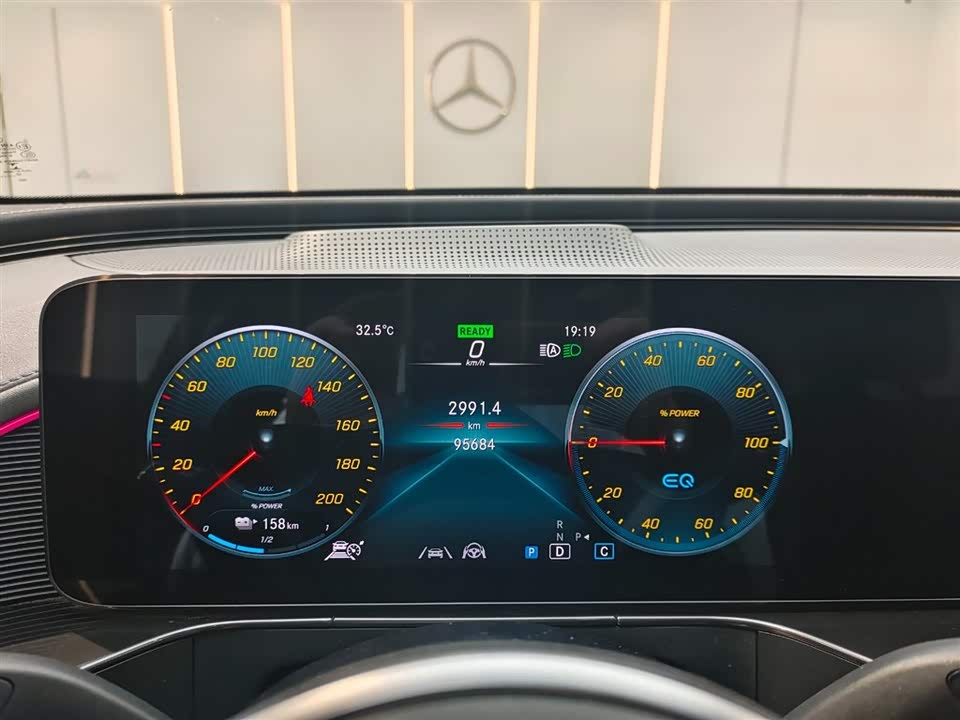Mercedes-Benz EQC Mercedes-Benz EQC