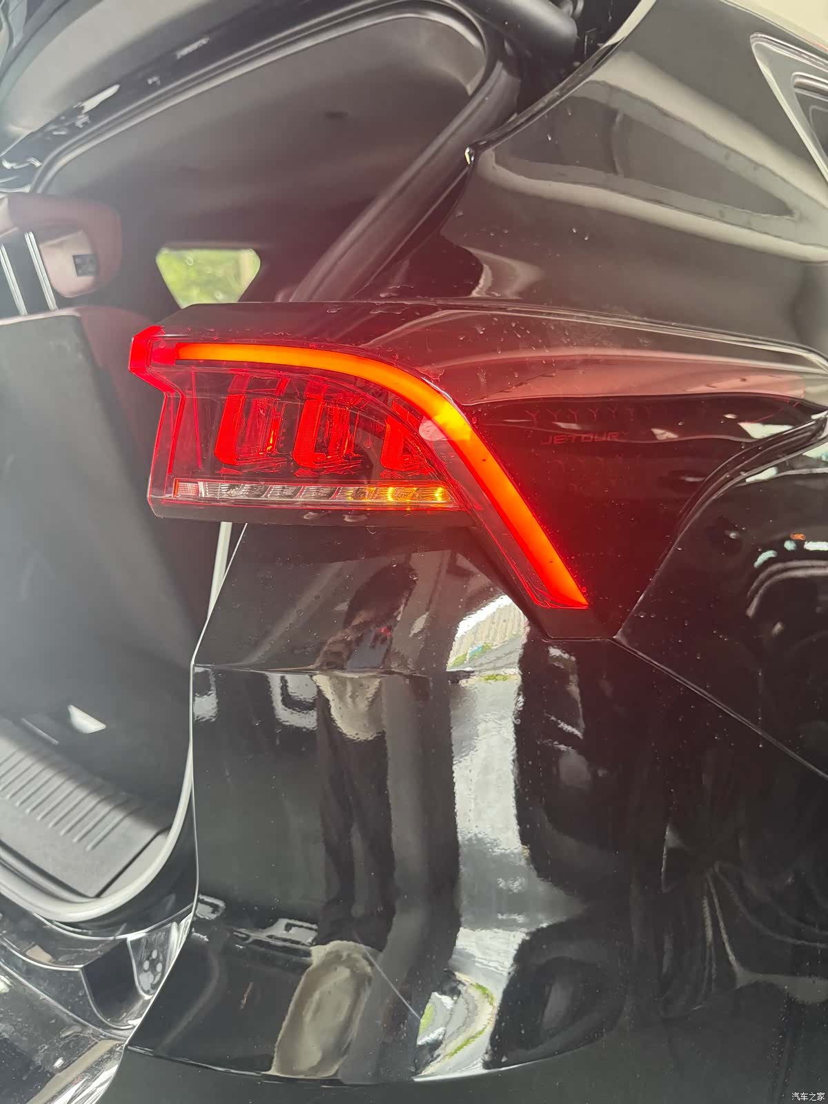 Jetour X70, 2024 25