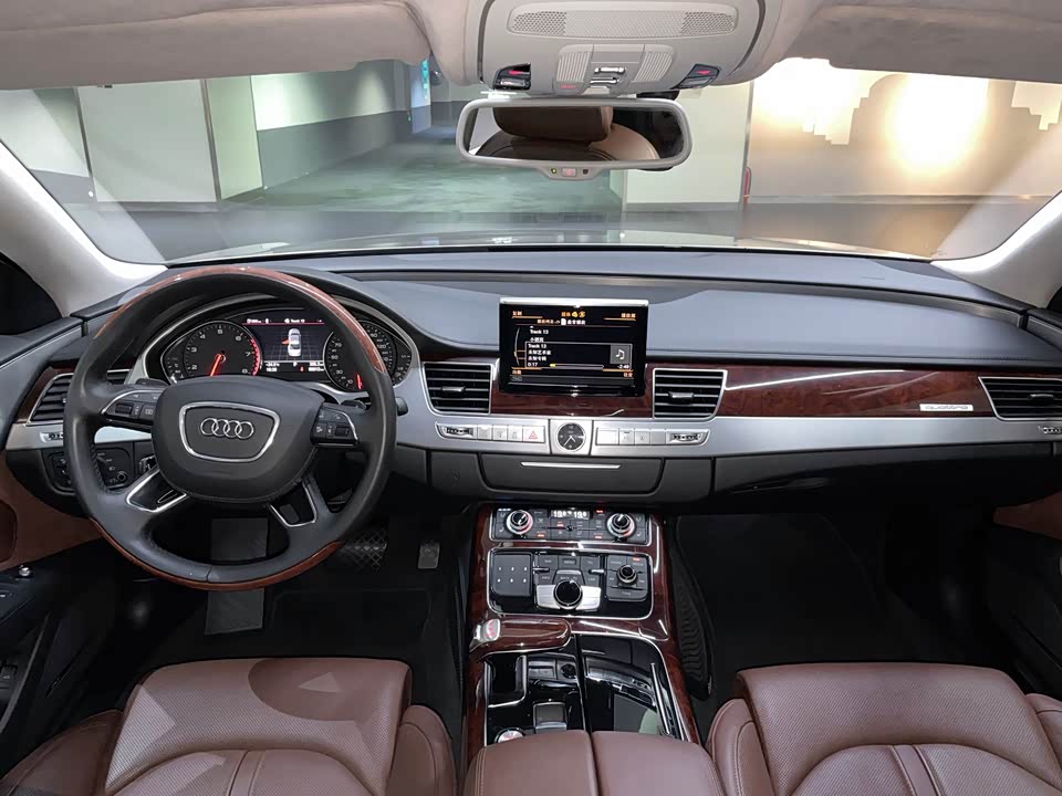 Audi A8
