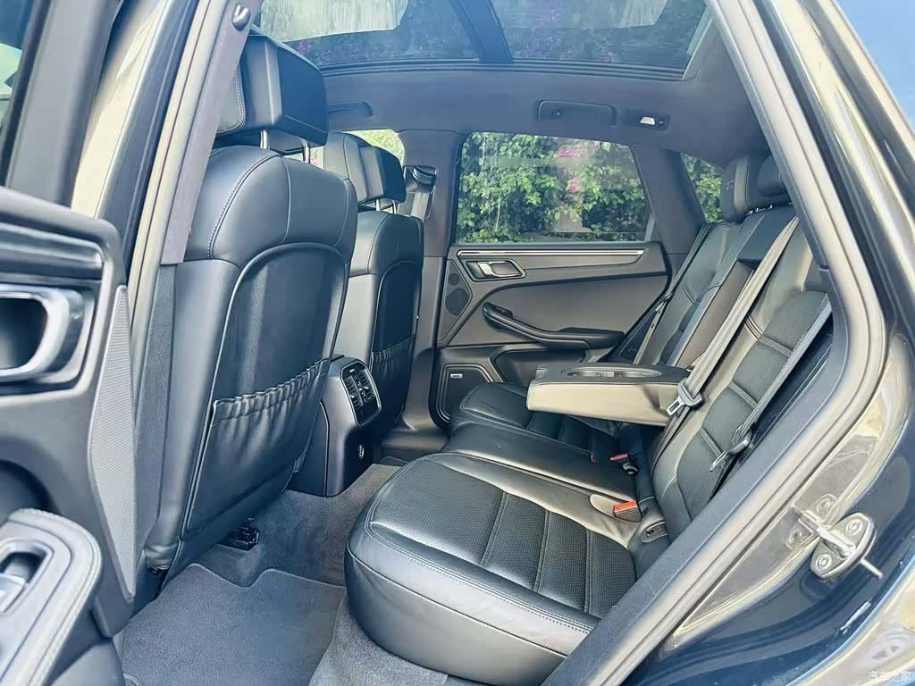Porsche Macan, 2016 4