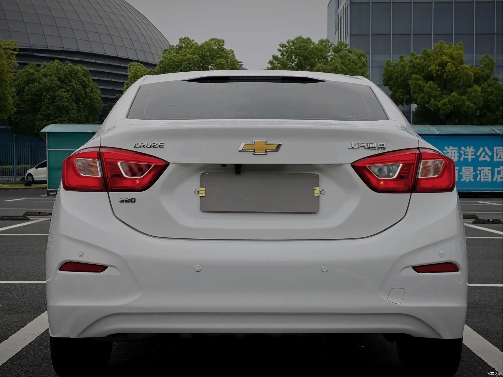 Chevrolet 320, 2018 все фото
