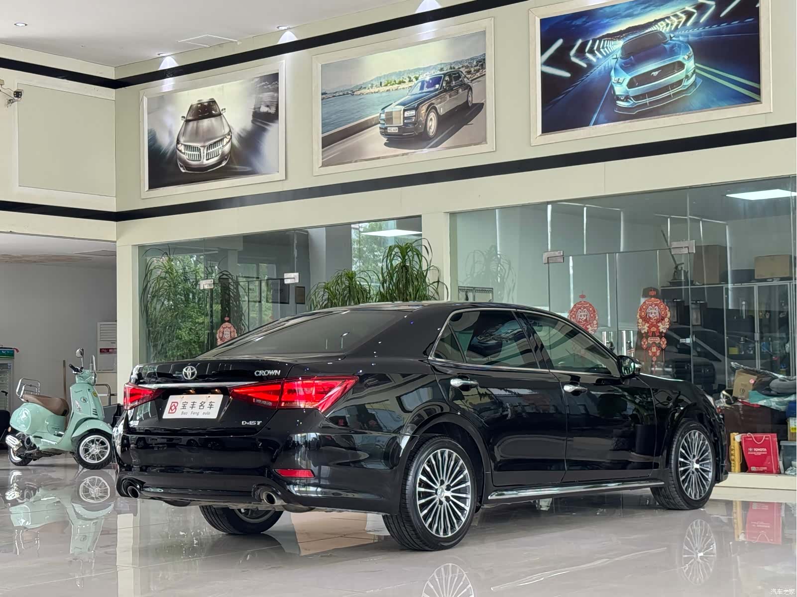 Toyota Crown, 2018 15
