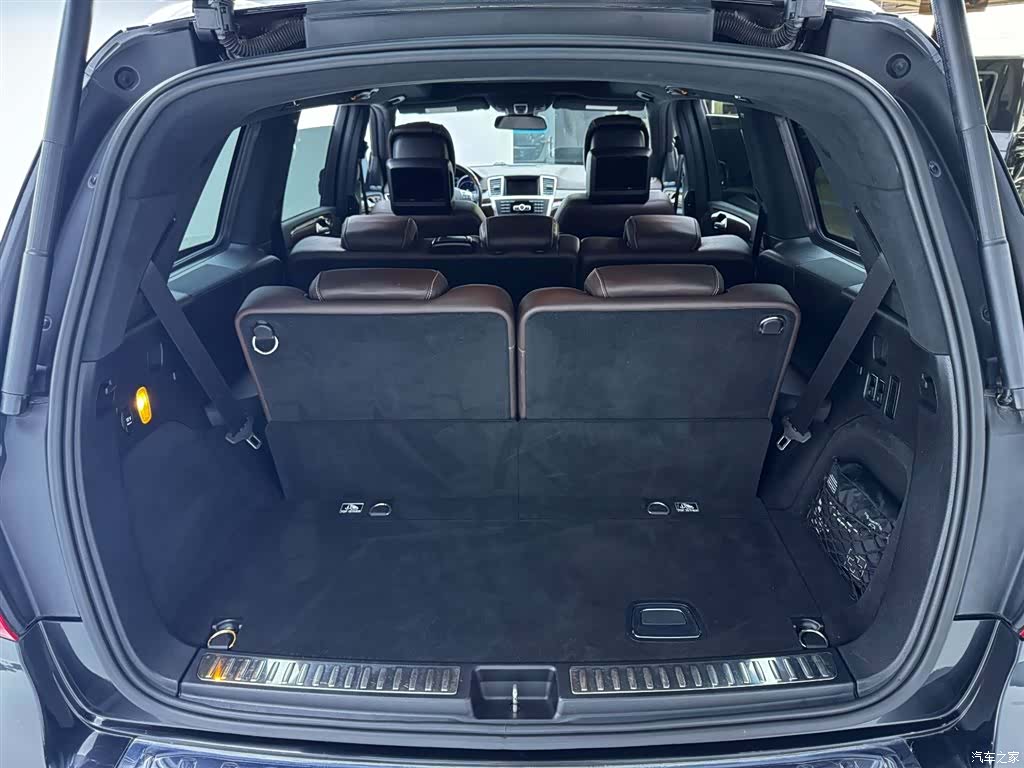 Mercedes-Benz GL-Class, 2015 9