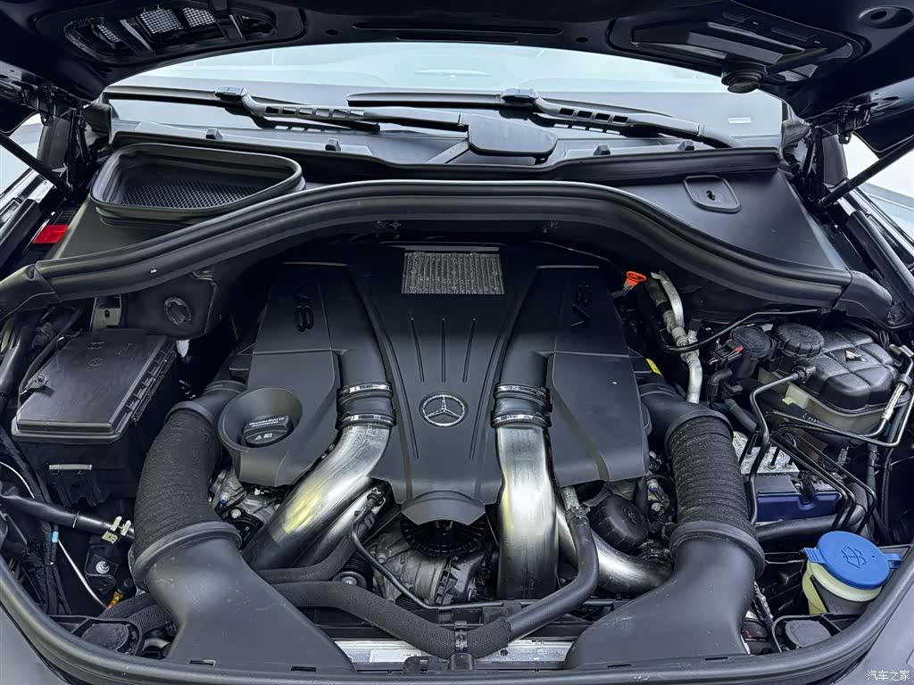 Mercedes-Benz GL-Class, 2015 10