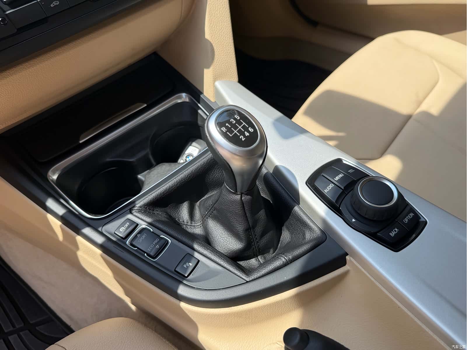 BMW 3 Series, 2013 12