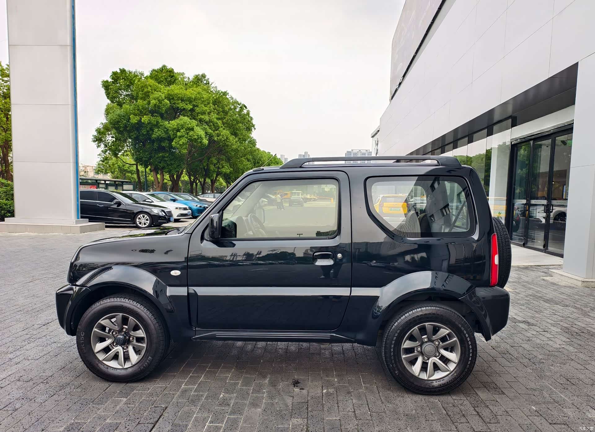 Suzuki 1.3, 2016 4