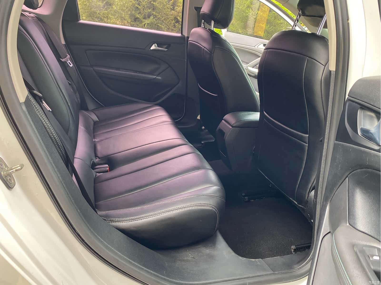 Peugeot 308, 2019 13