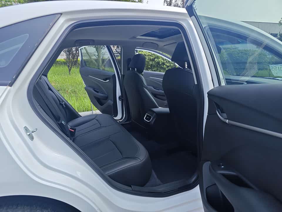 Buick Yinglang
