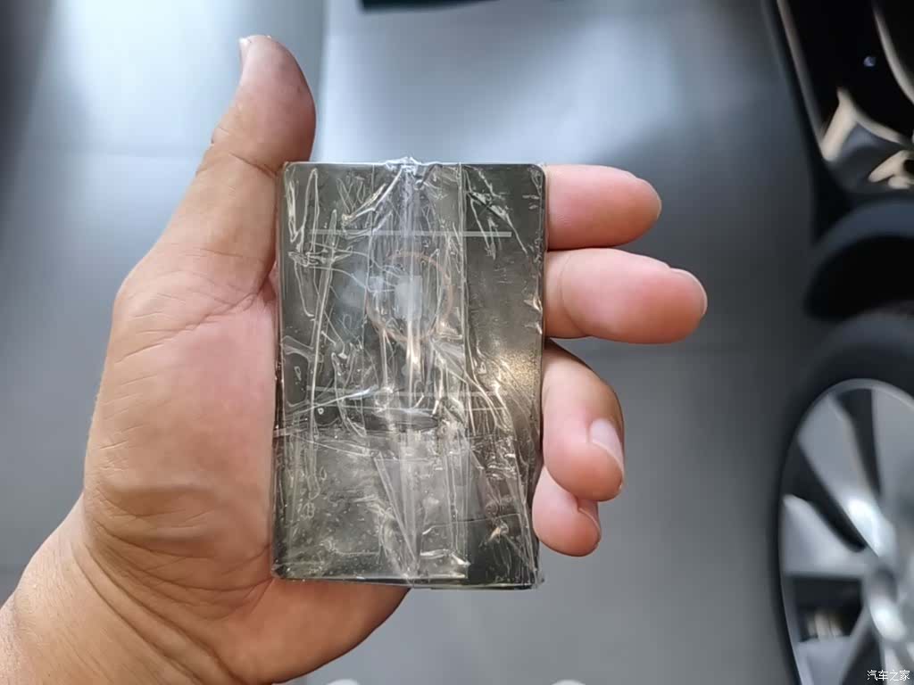 Tesla Model Y, 2023 9