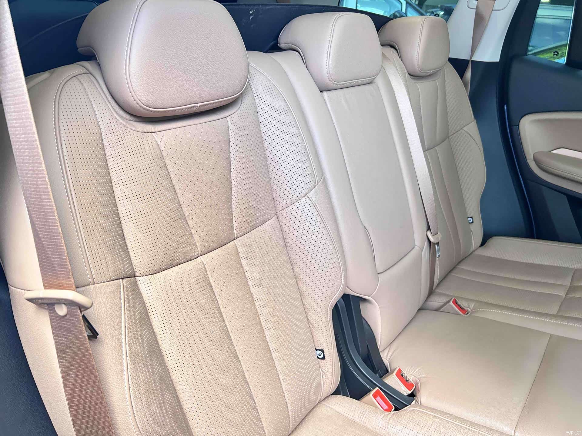 NIO ES8, 2019 15