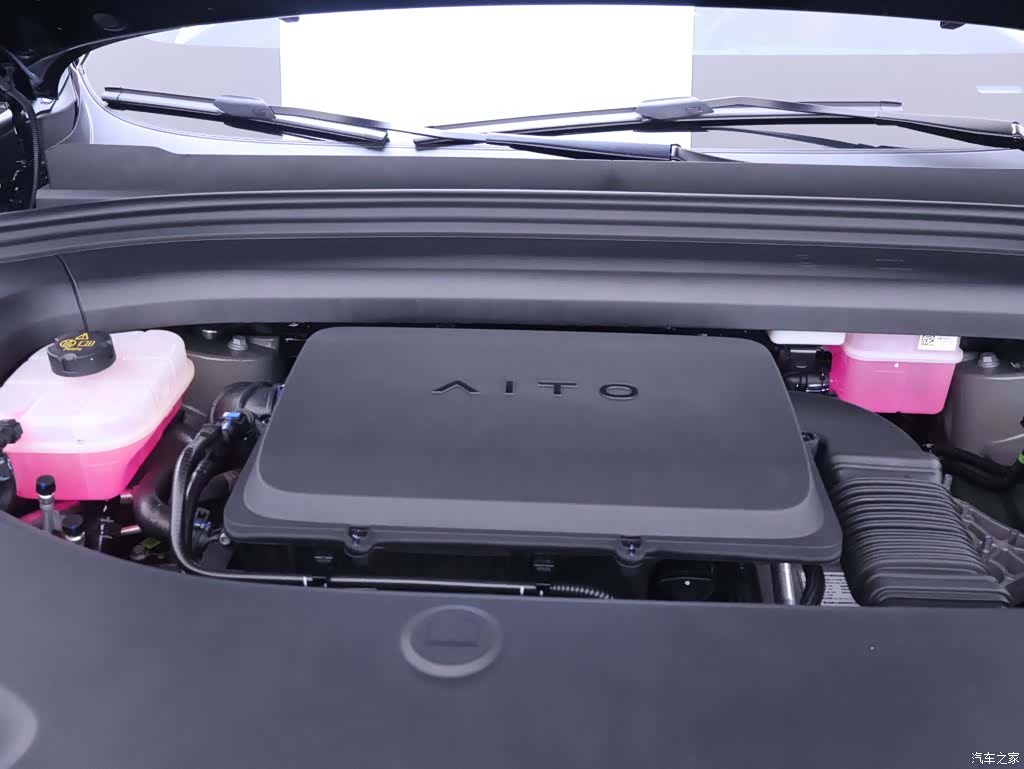 AITO M7, 2025 27